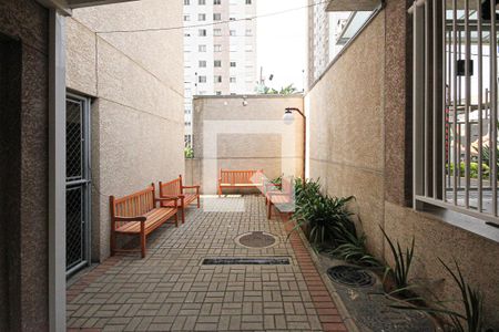 Apartamento à venda com 42m², 2 quartos e 1 vaga Apartamento à venda com 42m², 2 quartos e 1 vagaÁrea Comum