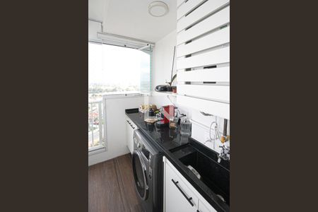 Apartamento à venda com 42m², 2 quartos e 1 vaga Apartamento à venda com 42m², 2 quartos e 1 vagaÁrea de Serviço