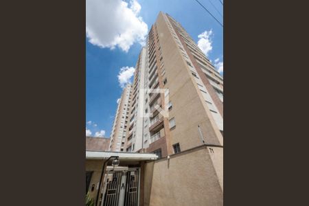 Apartamento à venda com 42m², 2 quartos e 1 vaga Apartamento à venda com 42m², 2 quartos e 1 vagaFachada