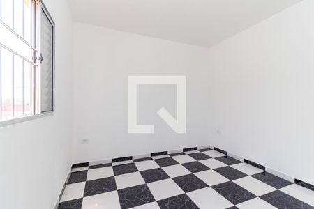Quarto de casa para alugar com 1 quarto, 60m² em Parque Guarani, São Paulo