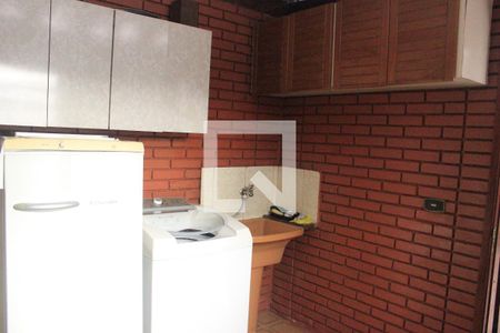 Casa à venda com 160m², 2 quartos e 2 vagasÁrea de serviço/ Lavanderia