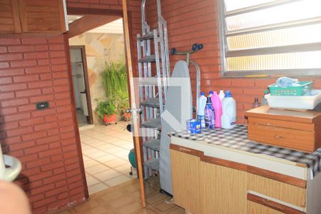 Casa à venda com 160m², 2 quartos e 2 vagasÁrea de serviço/ Lavanderia