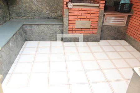 Casa à venda com 160m², 2 quartos e 2 vagasEspaço gourmet - Churrasqueira