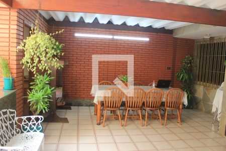 Casa à venda com 160m², 2 quartos e 2 vagasEspaço gourmet