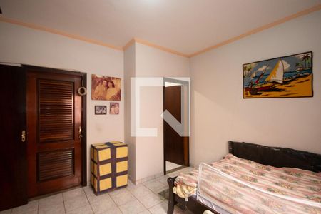 Casa à venda com 350m², 3 quartos e 3 vagasSuite