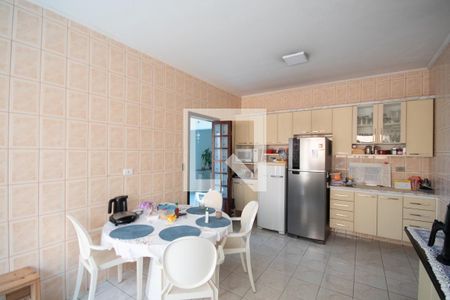 Casa à venda com 350m², 3 quartos e 3 vagasCozinha