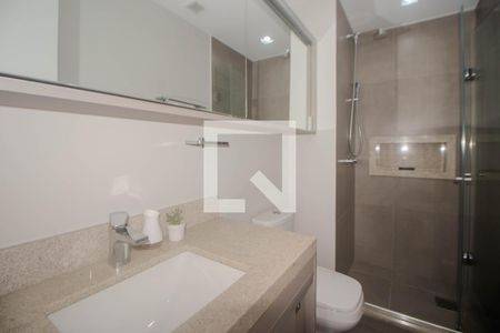 Apartamento à venda com 67m², 2 quartos e 2 vagas Banheiro Social