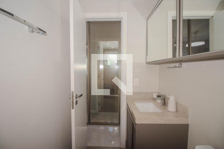 Apartamento à venda com 67m², 2 quartos e 2 vagas Banheiro da Suíte