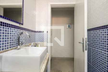 Casa para alugar com 260m², 4 quartos e 6 vagas Casa para alugar com 260m², 4 quartos e 6 vagasBanheiro