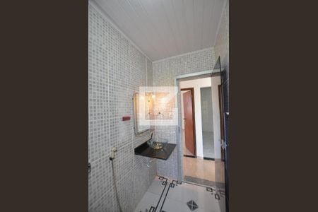 Apartamento para alugar com 60m², 2 quartos e sem vagaBanheiro