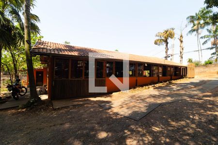 Casa à venda com 13154m², 3 quartos e 1 vagaÁrea Externa - Barracão Comercial