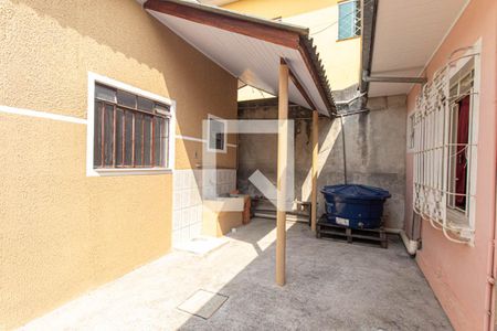 Área de Serviço de casa para alugar com 1 quarto, 32m² em Cajuru, Curitiba
