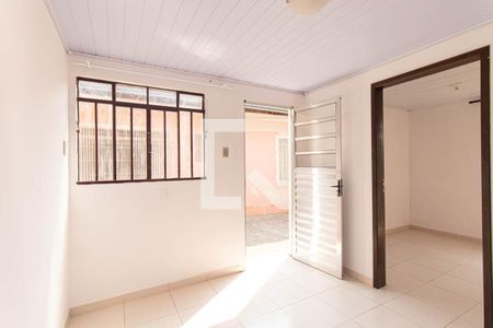 Casa para alugar com 1 quarto, 32m² em Cajuru, Curitiba