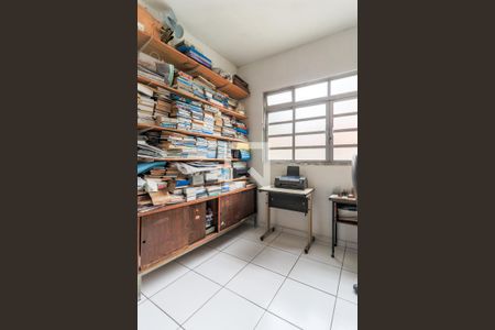 Casa para alugar com 191m², 3 quartos e 2 vagasEscritório