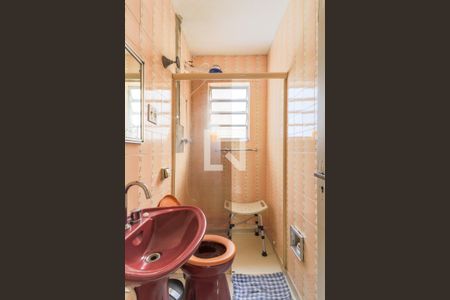 Casa para alugar com 191m², 3 quartos e 2 vagasBanheiro