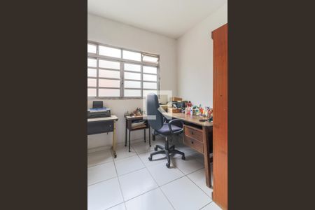 Casa para alugar com 191m², 3 quartos e 2 vagasEscritório