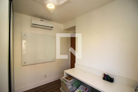 Apartamento à venda com 104m², 3 quartos e 2 vagasQuarto 2