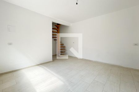 Sala de casa para alugar com 2 quartos, 222m² em Baeta Neves, São Bernardo do Campo