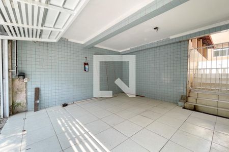 Casa para alugar com 222m², 2 quartos e 1 vagaGaragem 