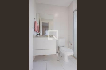 Banheiro da Suíte de apartamento para alugar com 1 quarto, 24m² em Pinheiros, São Paulo