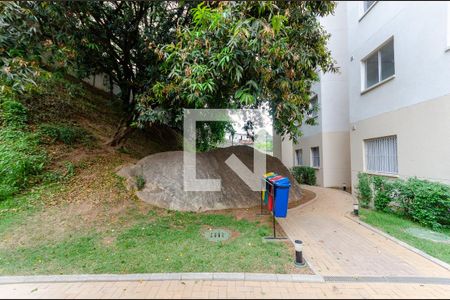 Apartamento à venda com 33m², 2 quartos e sem vagaÁrea comum