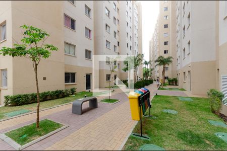 Apartamento à venda com 33m², 2 quartos e sem vagaÁrea comum
