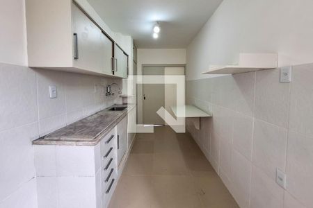 Apartamento à venda com 75m², 2 quartos e sem vagaCozinha