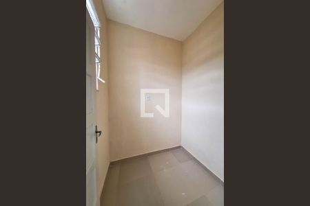 Apartamento à venda com 75m², 2 quartos e sem vagaQuarto de Serviço