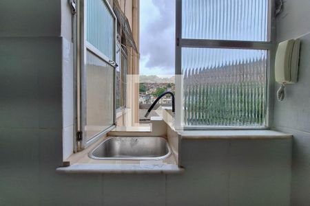 Apartamento à venda com 75m², 2 quartos e sem vagaÁrea de Serviço