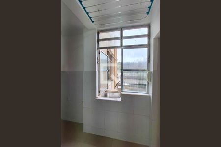 Apartamento à venda com 75m², 2 quartos e sem vagaÁrea de Serviço