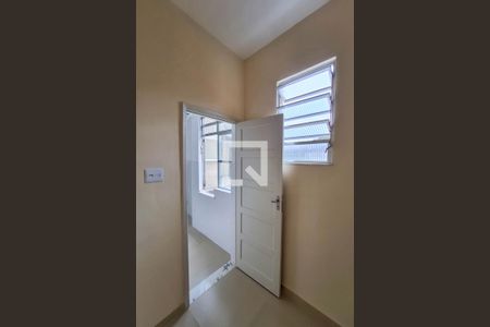 Apartamento à venda com 75m², 2 quartos e sem vagaQuarto de Serviço