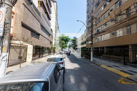 Apartamento para alugar com 60m², 2 quartos e 1 vaga Apartamento para alugar com 60m², 2 quartos e 1 vagaFachada