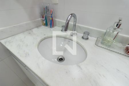 Apartamento à venda com 87m², 3 quartos e 2 vagasBanheiro 2