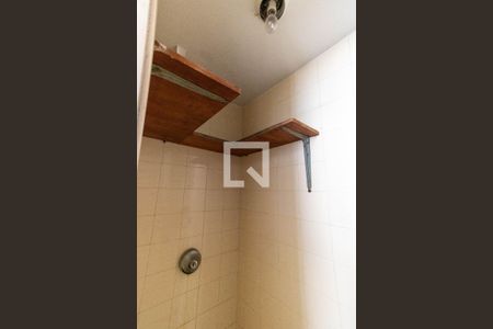 Apartamento à venda com 58m², 2 quartos e 1 vaga Apartamento à venda com 58m², 2 quartos e 1 vagaBanheiro de Serviço