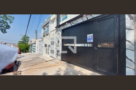 Apartamento à venda com 104m², 2 quartos e 4 vagas Apartamento à venda com 104m², 2 quartos e 4 vagasFachada