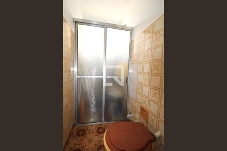 Casa à venda com 100m², 2 quartos e 4 vagas Casa à venda com 100m², 2 quartos e 4 vagasBanheiro de serviço