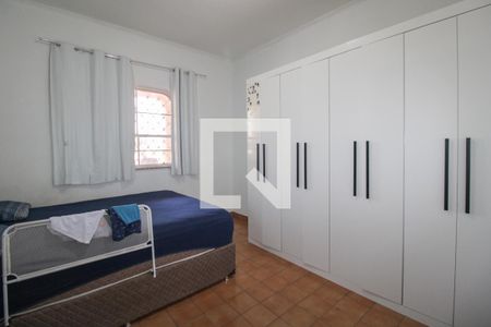 Casa à venda com 100m², 2 quartos e 4 vagas Casa à venda com 100m², 2 quartos e 4 vagasQuarto 2