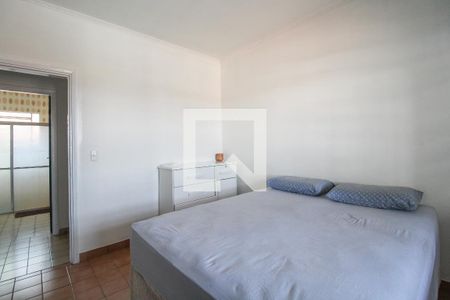 Casa à venda com 100m², 2 quartos e 4 vagas Casa à venda com 100m², 2 quartos e 4 vagasQuarto