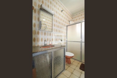 Casa à venda com 100m², 2 quartos e 4 vagas Casa à venda com 100m², 2 quartos e 4 vagasBanheiro