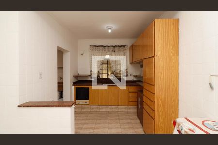 Casa à venda com 200m², 2 quartos e 2 vagasCozinha