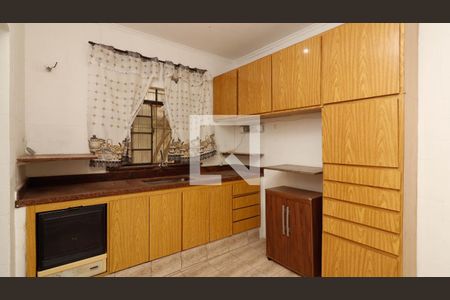 Casa à venda com 200m², 2 quartos e 2 vagasCozinha