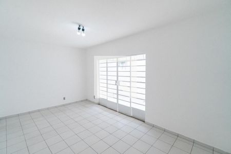 Sala de casa para alugar com 2 quartos, 65m² em Parque Jabaquara, São Paulo