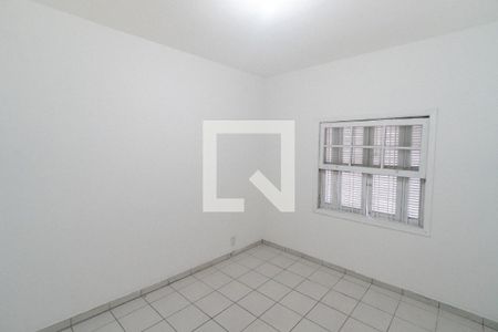 Quarto 1 de casa para alugar com 2 quartos, 65m² em Parque Jabaquara, São Paulo