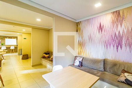 Apartamento para alugar com 32m², 2 quartos e sem vagaÁrea comum - Salão de festas