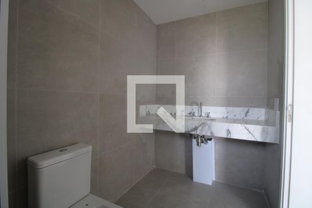 Apartamento à venda com 155m², 3 quartos e 3 vagasBanheiro da suíte 3