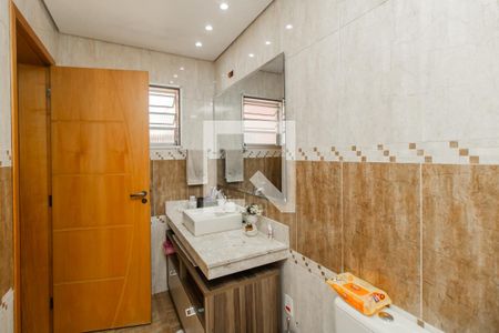 Casa à venda com 145m², 3 quartos e 3 vagasSuíte