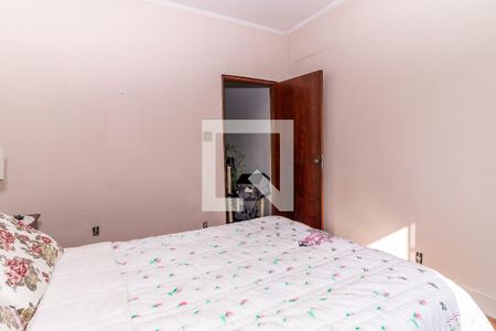 Casa à venda com 250m², 4 quartos e 2 vagasQuarto 2