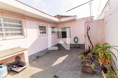 Casa à venda com 250m², 4 quartos e 2 vagasQuintal / Lavanderia