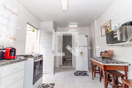 Casa à venda com 250m², 4 quartos e 2 vagasCozinha