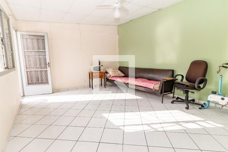 Casa à venda com 250m², 4 quartos e 2 vagasSuíte 2 casa 2